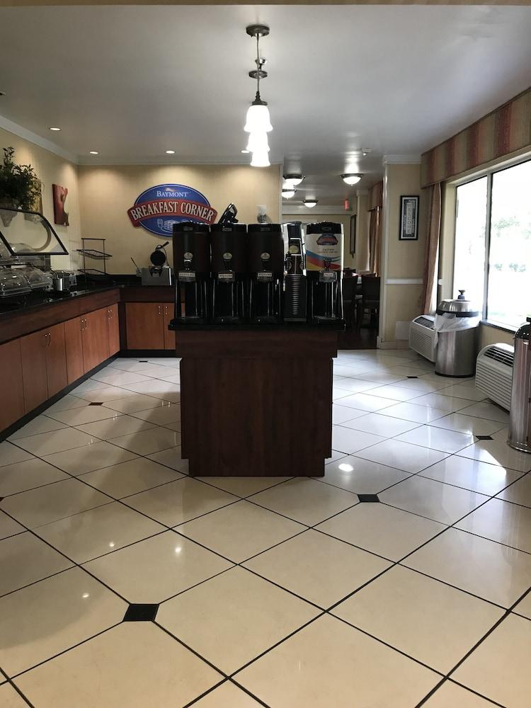 盖恩斯维尔贝蒙特套房酒店 外观 照片